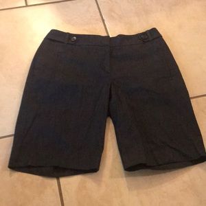 Dark navy women’s size 6 shorts